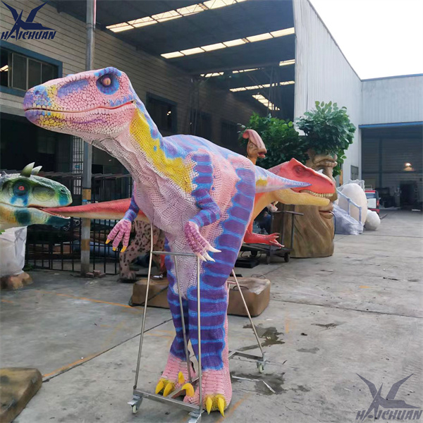 Îmbrăcăminte Autentică de Dinozauri