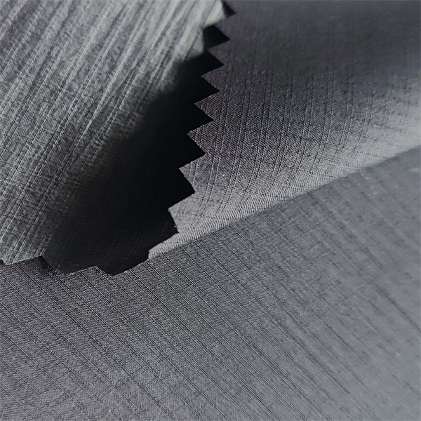 Neden Bio Nylon, Çevre Dostu Giyim Üretiminin Temelidir
