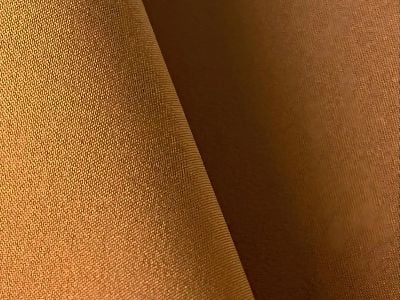 مورد أقمشة عالية الأداء قابلة للتطوير بكميات كبيرة وبشكل مستدام
