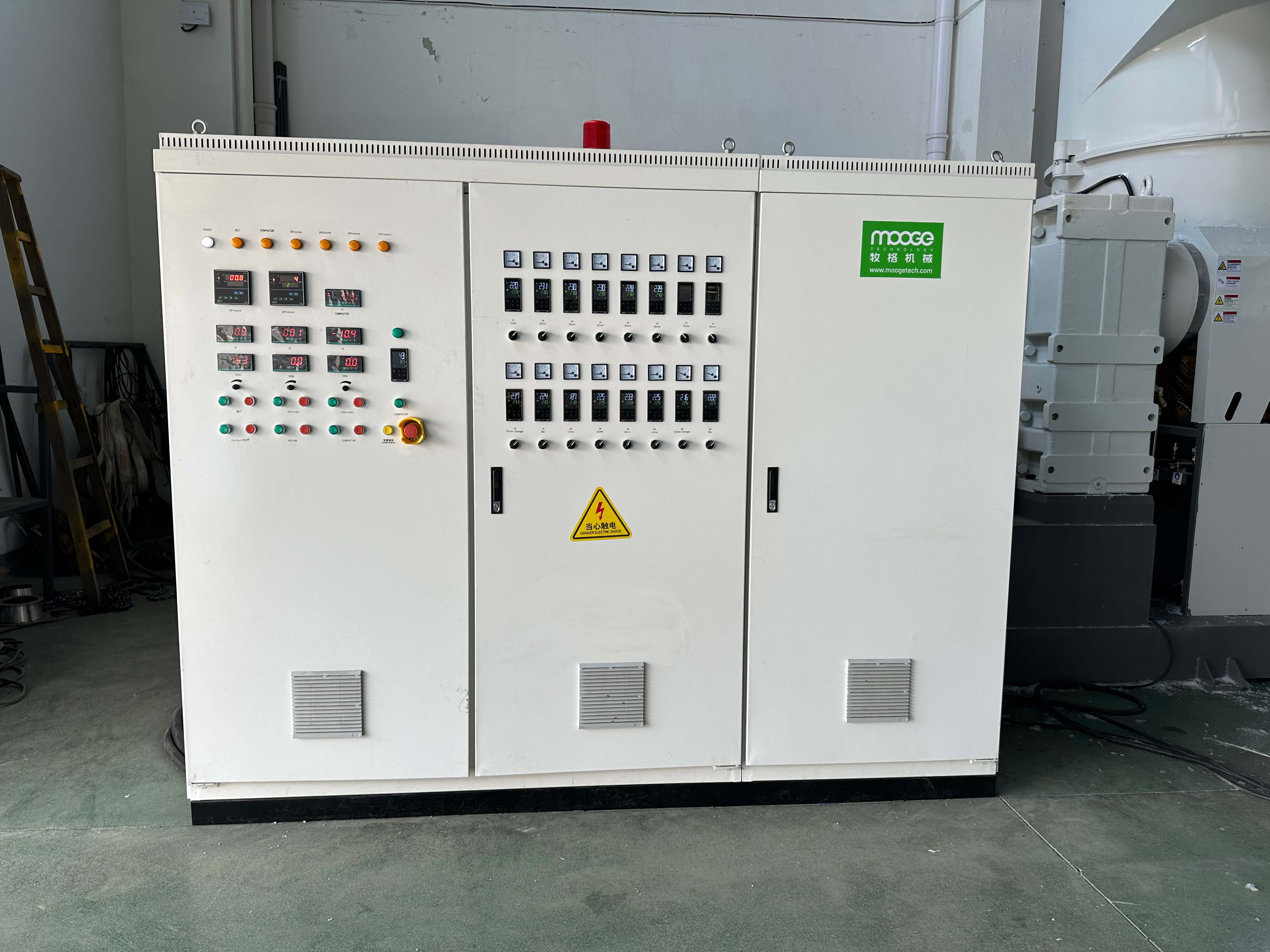 Granulator Pelletizing Extruder for Plastic Pellets manufacture