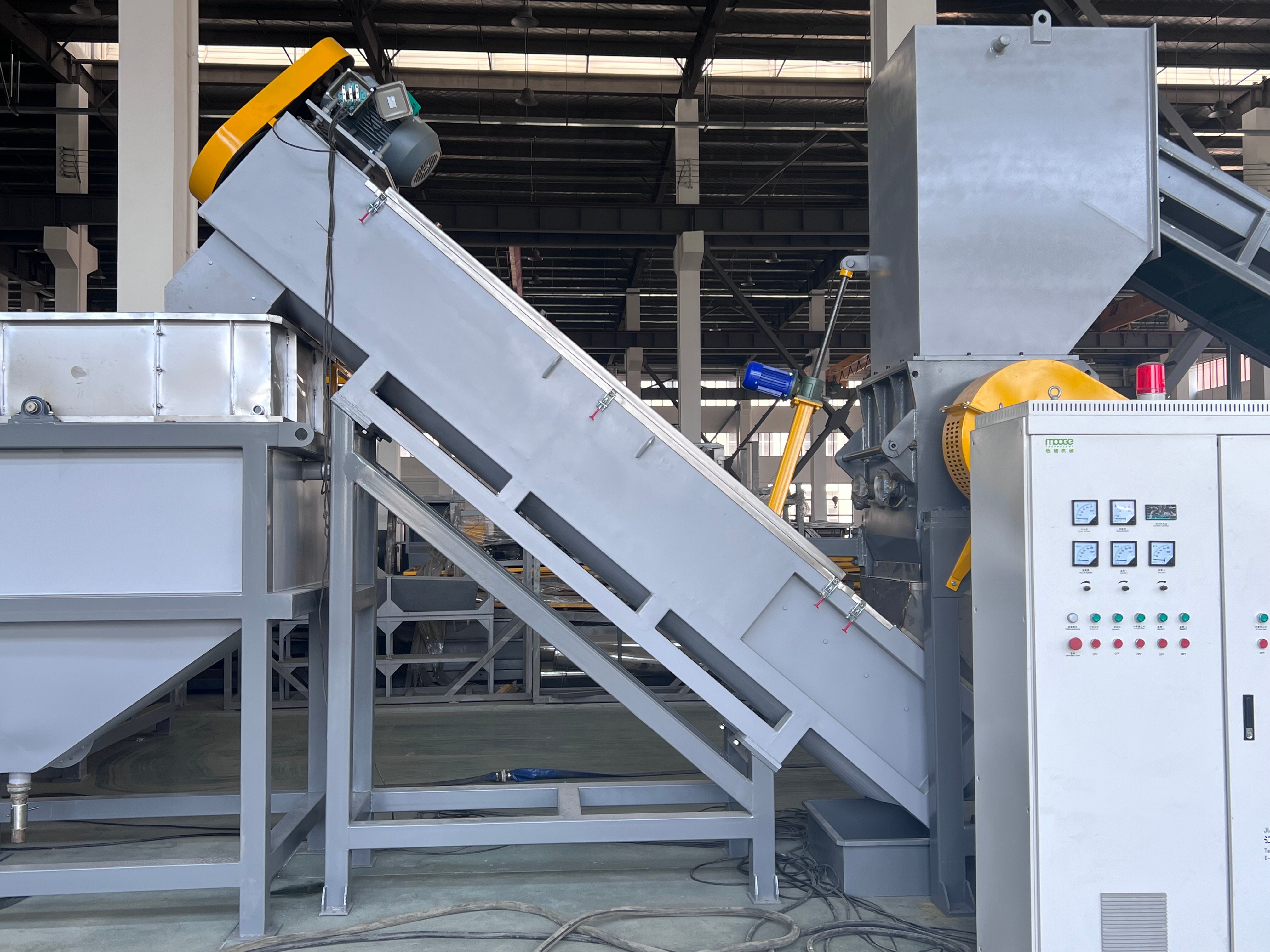 Fully Automatic PP PE Waste Plastic Film Washing Line and Crush Machine supplier