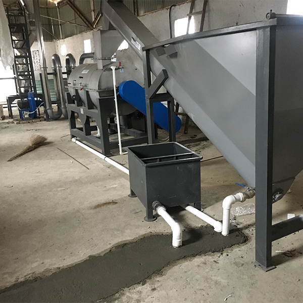 Sécurité des machines de recyclage de plastique
