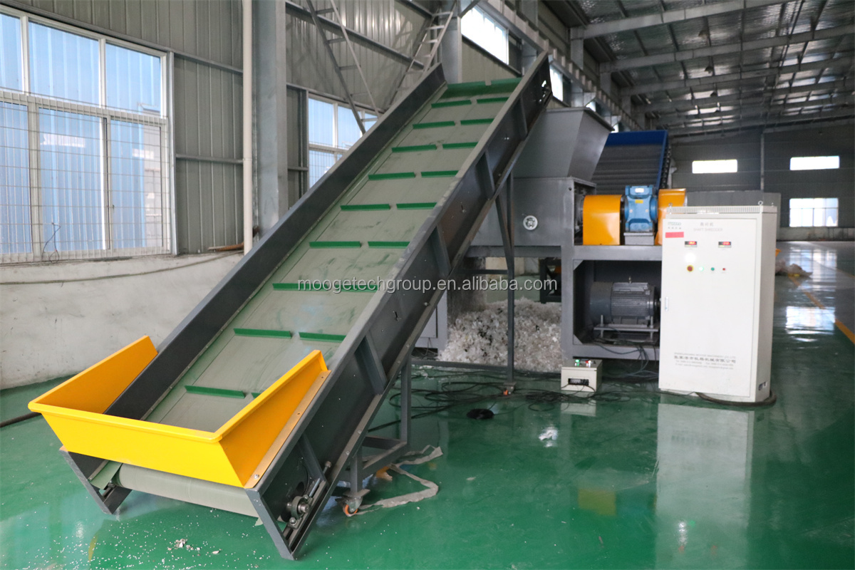 Double Single Shaft Shredding Machine PE PP LDPE HDPE Waste Film Plastic Bags Shredder details