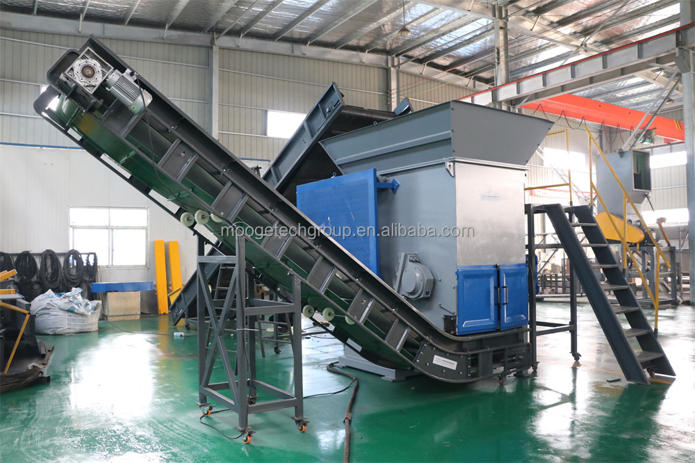 Plastic Lump Bottle Drum Barrel Pallet Block Film Bags Waste Plastic Single Shaft Shredding Shredder Plastic supplier