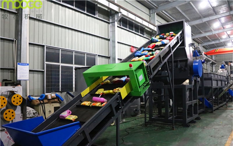 Professional Recycling Machine Plastic Bottle Crusher Machine Prices supplier