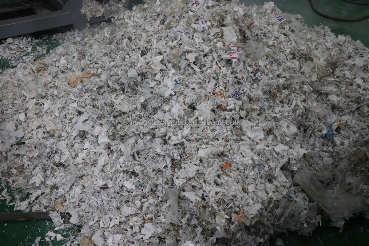 Double Single Shaft Shredding Machine PE PP LDPE HDPE Waste Film Plastic Bags Shredder supplier