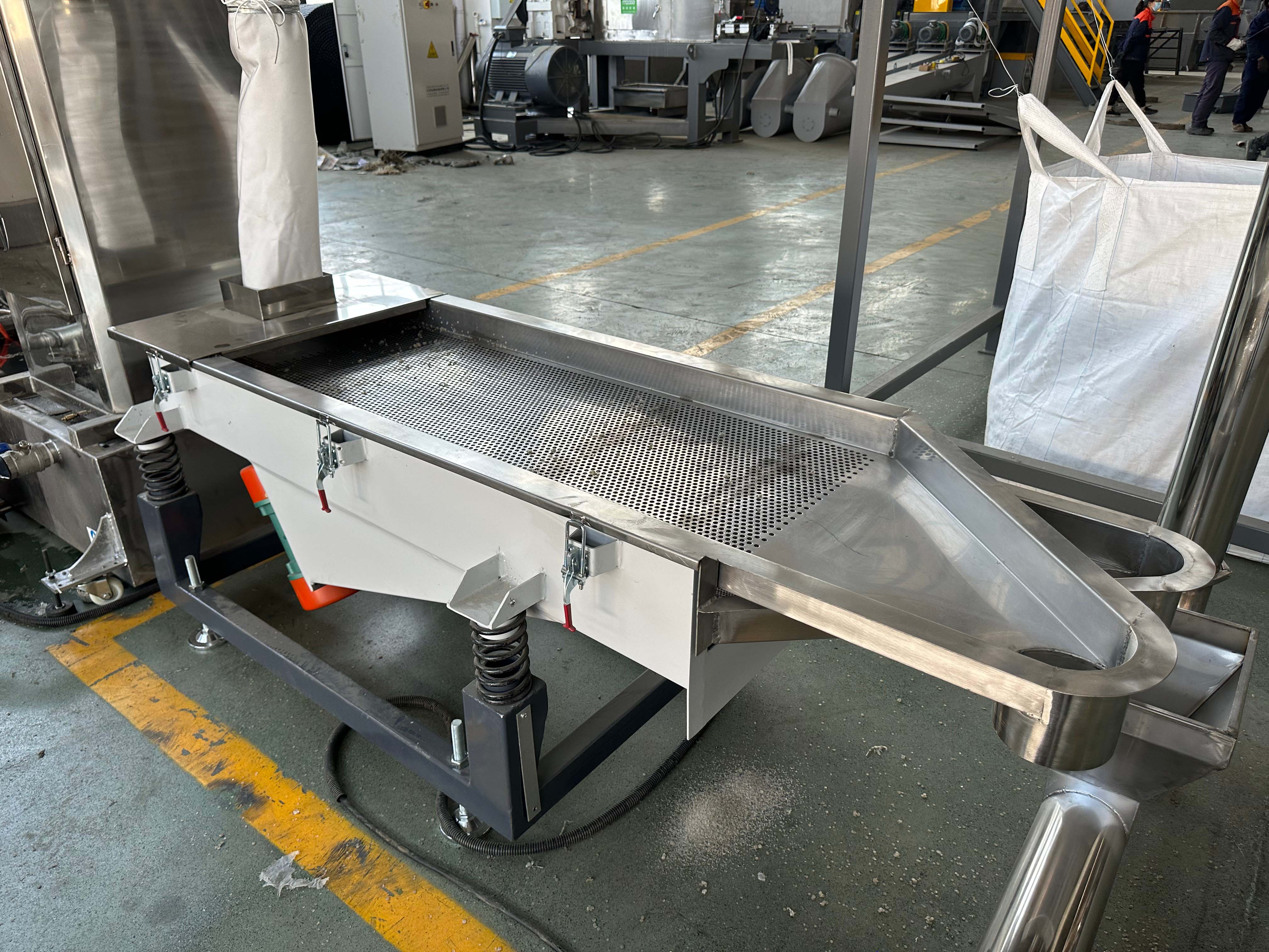 Granulator Pelletizing Extruder for Plastic Pellets manufacture