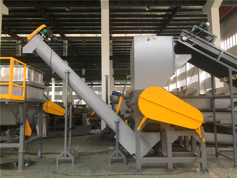 Waste Plastic PET HDPE Bottle Crusher/Wet Crushing Machine supplier