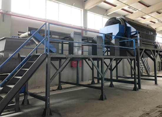 Waste Plastic PET Bottle Scrap Crushing Washing Drying Recycling Line supplier