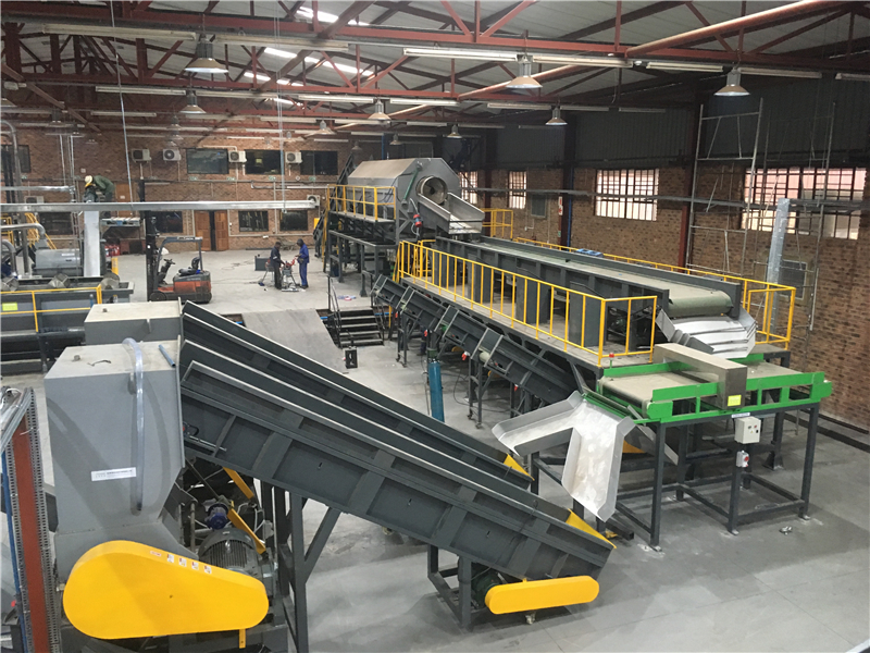 Recycled Plastic PET Bottle Crushing Line supplier