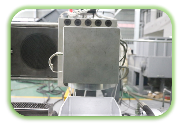 Factory Direct Selling HDPE LDPE Film Bag Single Stage Granulation Production Line supplier