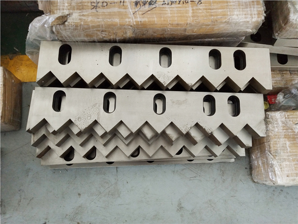 Waste Plastic Single Shaft Shredder Blades details