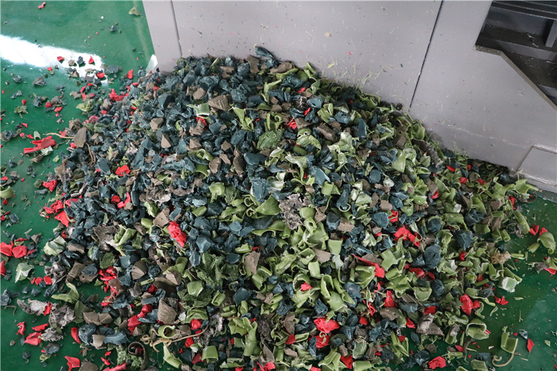Single Shaft Shredder HDPE PE PP Lumps Plastic Pipe Shredding Machine factory