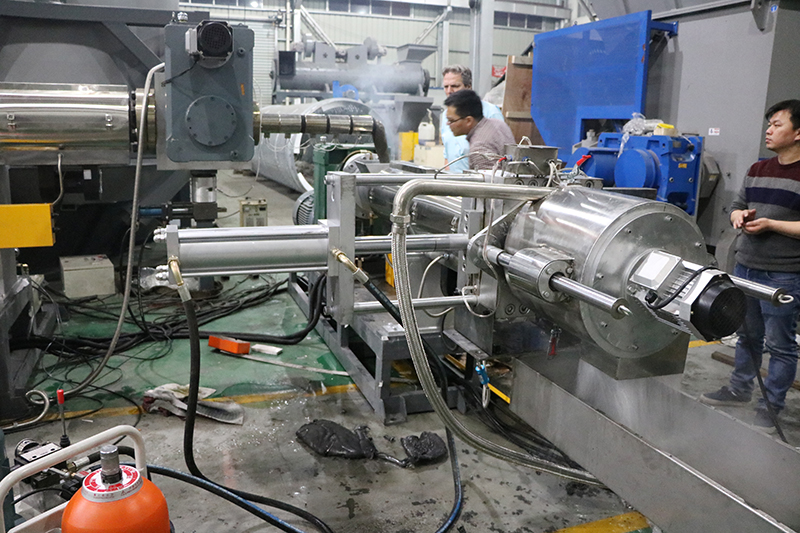 PE Waste Plastic Recycling Granulating Machine supplier