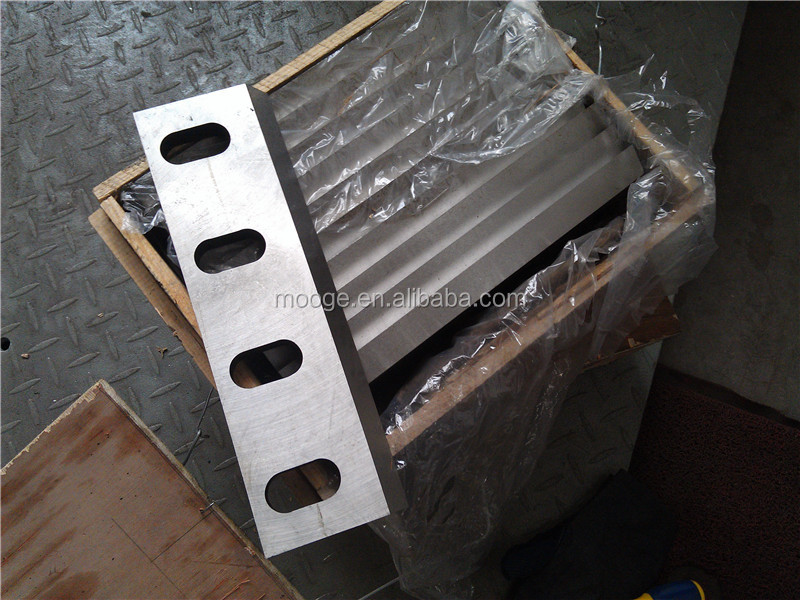 Waste Plastic Crusher Blade PET Bottle Crushing Machine Knife supplier