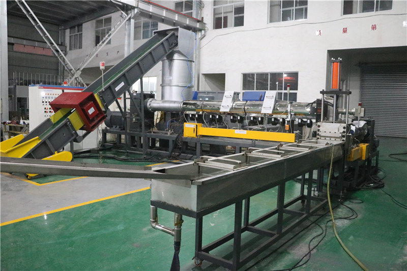 Mooge Recycle Waste Material Plastic PP PE Granulation Pelletizing Machine Line factory
