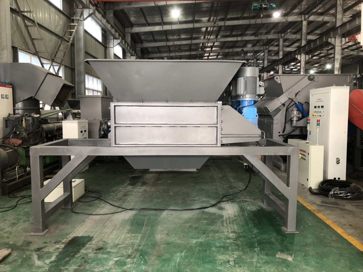 PET Waste Plastic Bottle Perforator Machine details