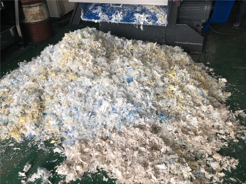 Single Shaft Shredder HDPE PE PP Lumps Plastic Pipe Shredding Machine supplier