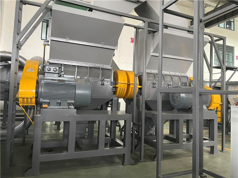 Waste Plastic PET Bottle Scrap Crushing Washing Drying Recycling Line supplier