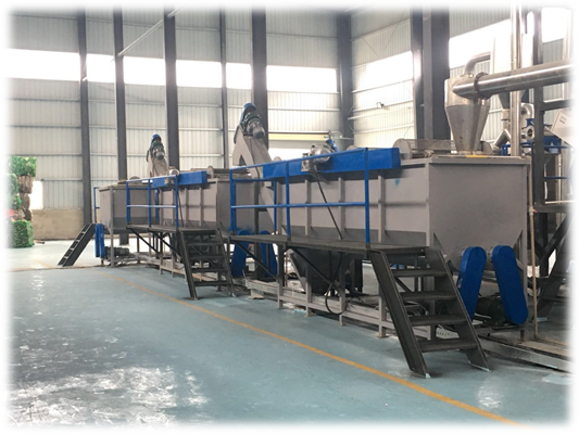 Recycled Plastic PET Bottle Crushing Line factory