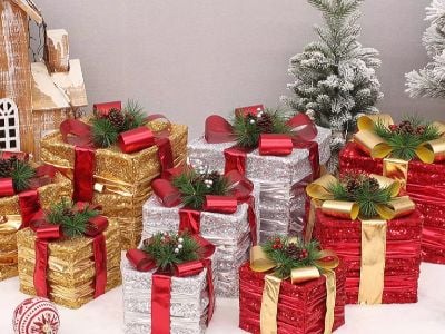 ديكورات عيد الميلاد الداخلية المبتكرة لسلاسل البيع بالتجزئة