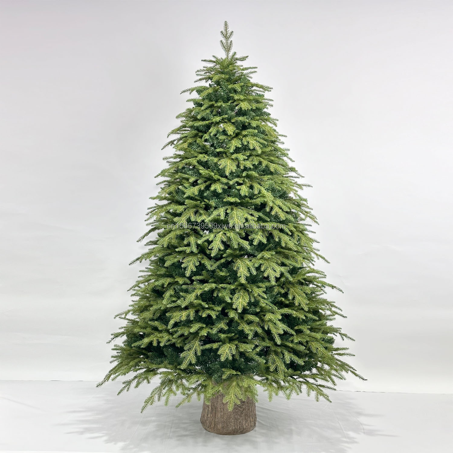 2025 New Style Hinged Artificial Folding Christmas Tree PE + PVC Mixed with Magnesium Oxide Stand manufacture