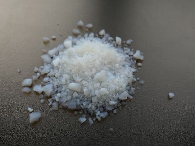 عمر الهيدروجيلات الهوائية الكارهة للماء: هل يمكن أن تصل إلى 20 عامًا في الظروف الرطبة؟