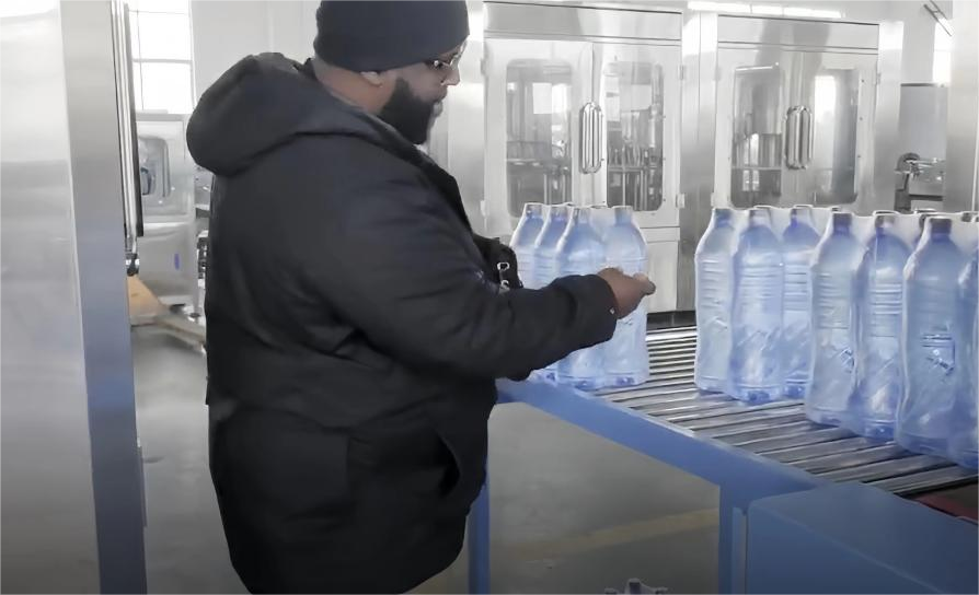 Guinea customer inspect factory for 6000BPH bottled water production line