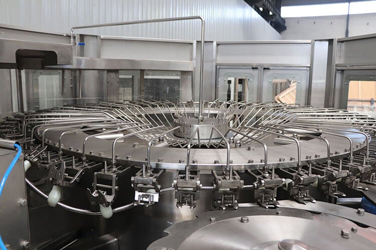 water bottling machine.jpg