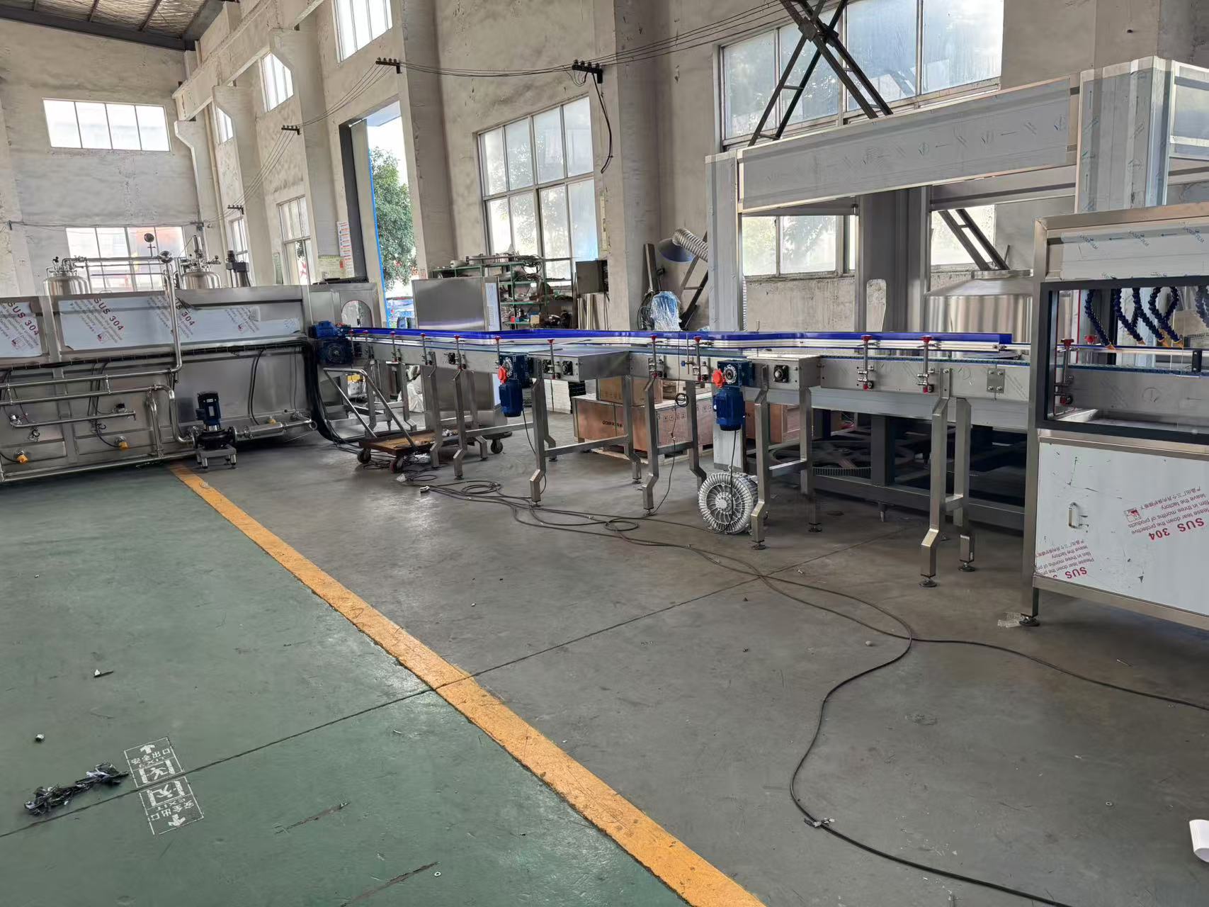 6000BPH carbonated drink filling line for Sierra Leone Customer