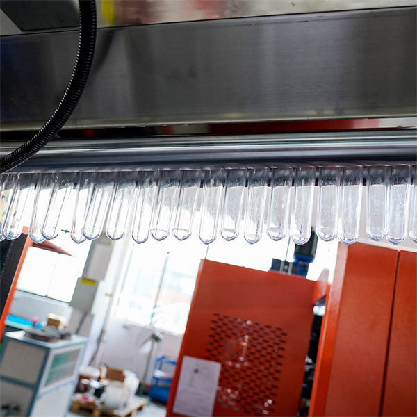 Masalah umum dan tips pemecahan masalah untuk mesin blow molding botol 2L