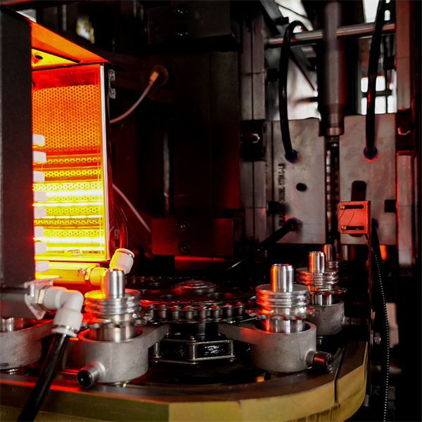 Premium pet blowing machines for industry professionals