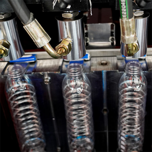 Experimente Operação Contínua e Manutenção Fácil com Nossa Máquina Semiautomática de Moldagem por Sopro para PET