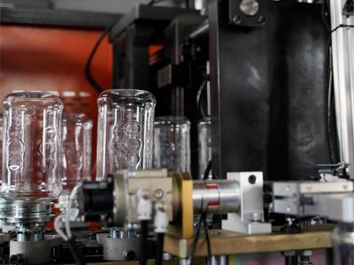 Tren Terkini dalam Teknologi Blow Molding Jar PET 20L