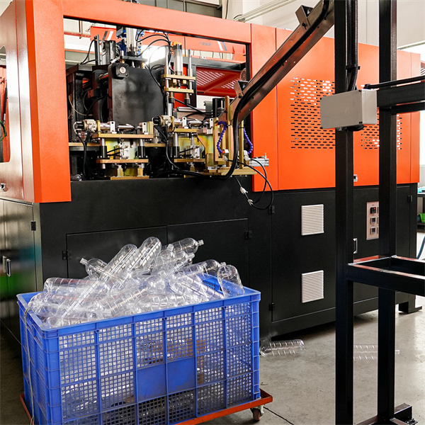 Common issues and solutions when using a 1 litre water bottle manufacturing machine