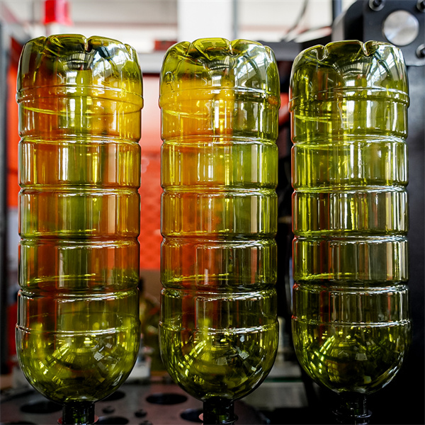 Cutting-Edge Technology for Superior Bottle Production