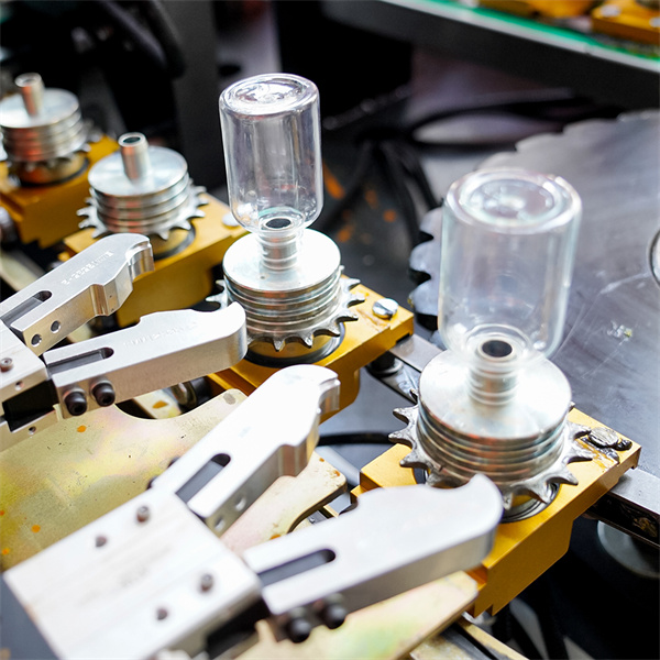 Energy-efficient preform bottle blowing machine for cost savings