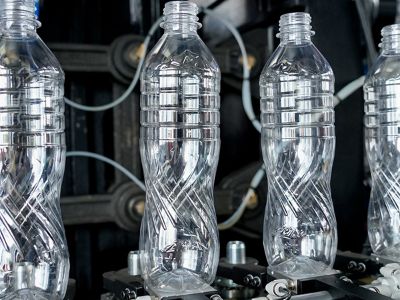 The advantages of all electric technology in a modern pet blowing machine