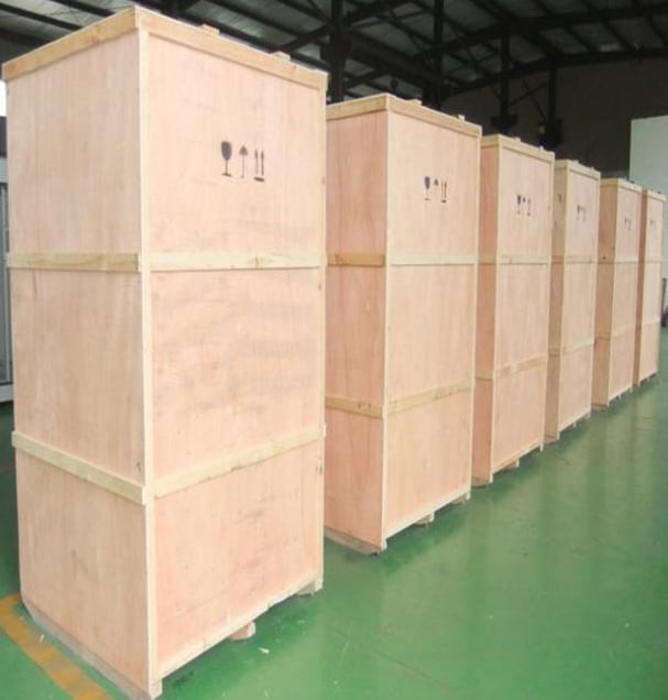 Automatic 4 Cavity Plastic Water Bottle Stretch Blowing Blow Moulding Machine supplier