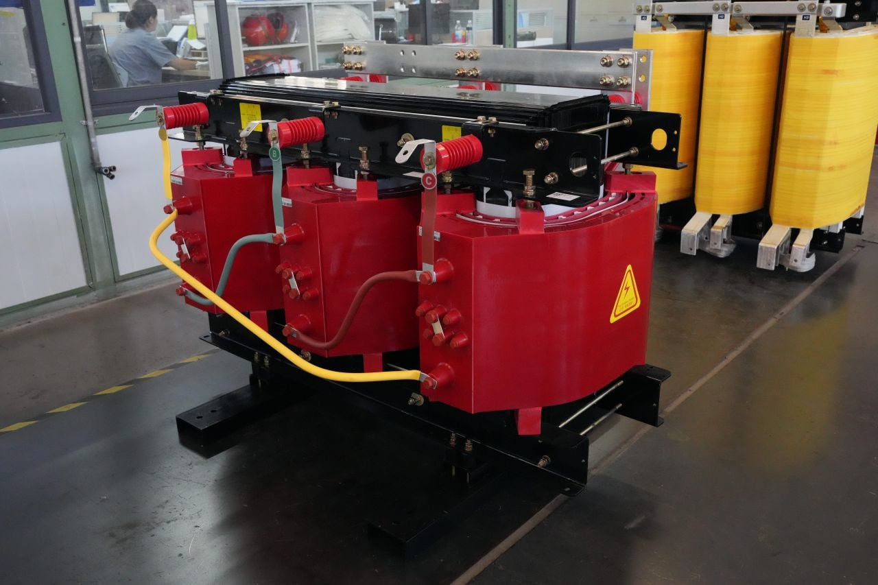 Where Can You Buy Reliable 120V to 240V Step Up Transformers for Export?