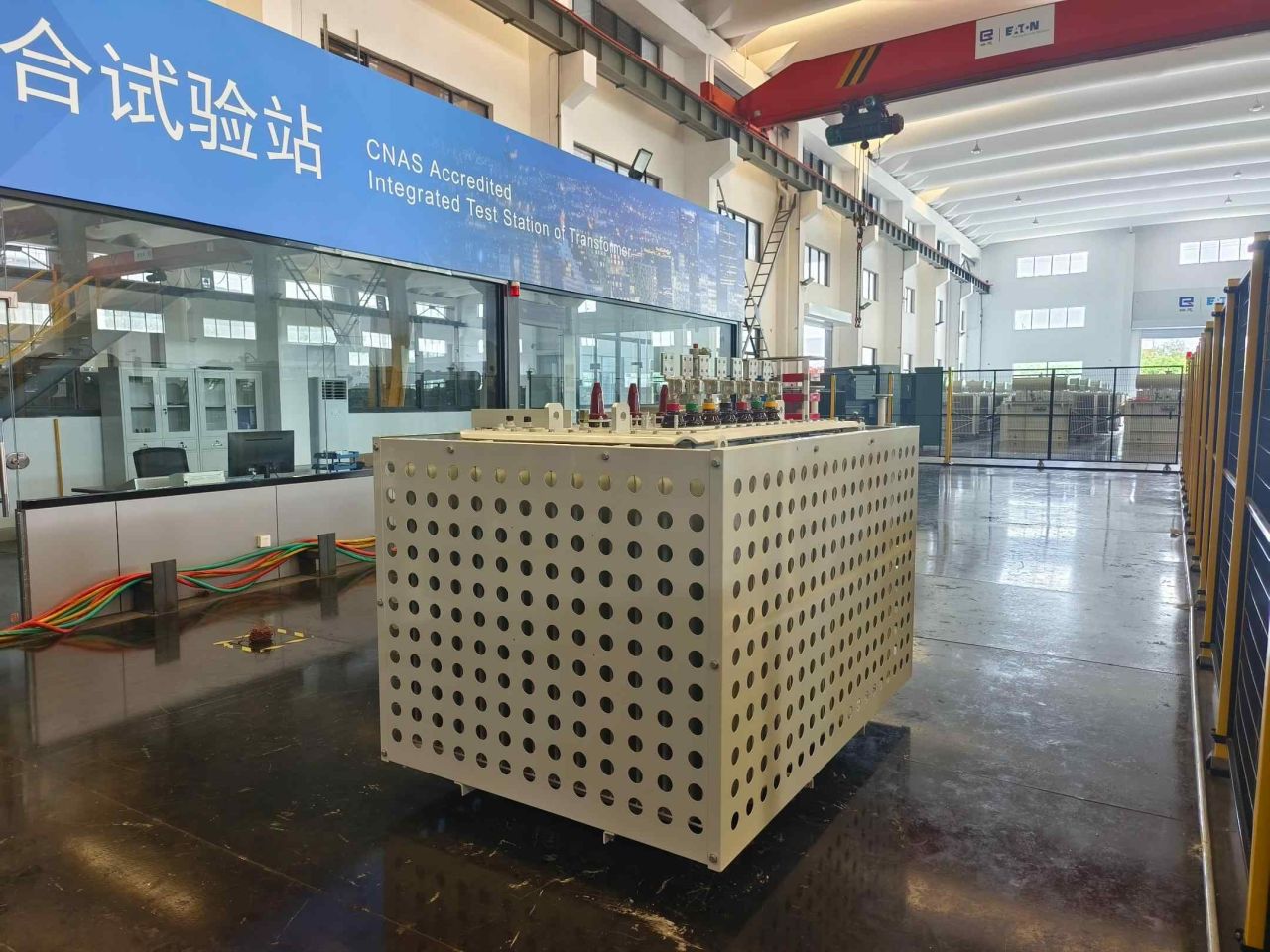 How to Maximize Performance with the Right Power Step Down Transformer Selection