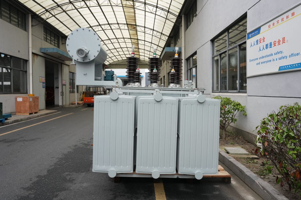 What Common Issues Should You Expect with 480V 208V Transformers?
