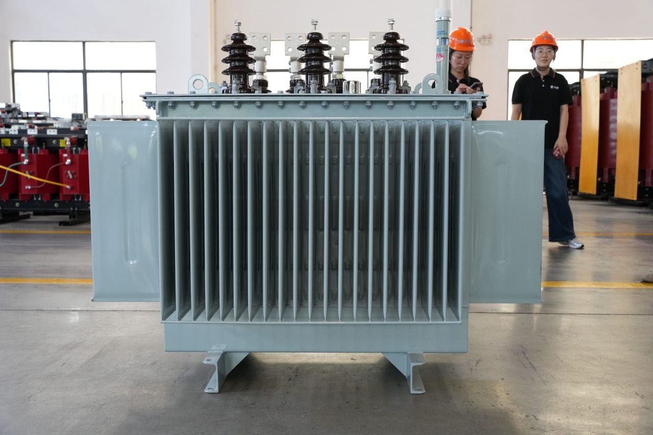 What to Look for When Buying Three Phase Step Up Transformers in Bulk