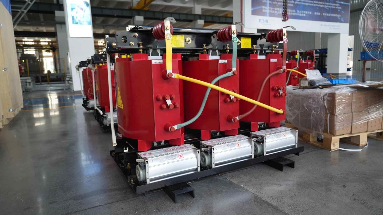 What Are the Advantages of Using a Step Down Transformer 220V to 110V?
