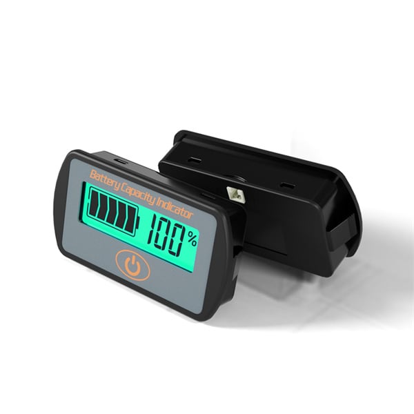 Innovazione nel Voltmetro per Auto: