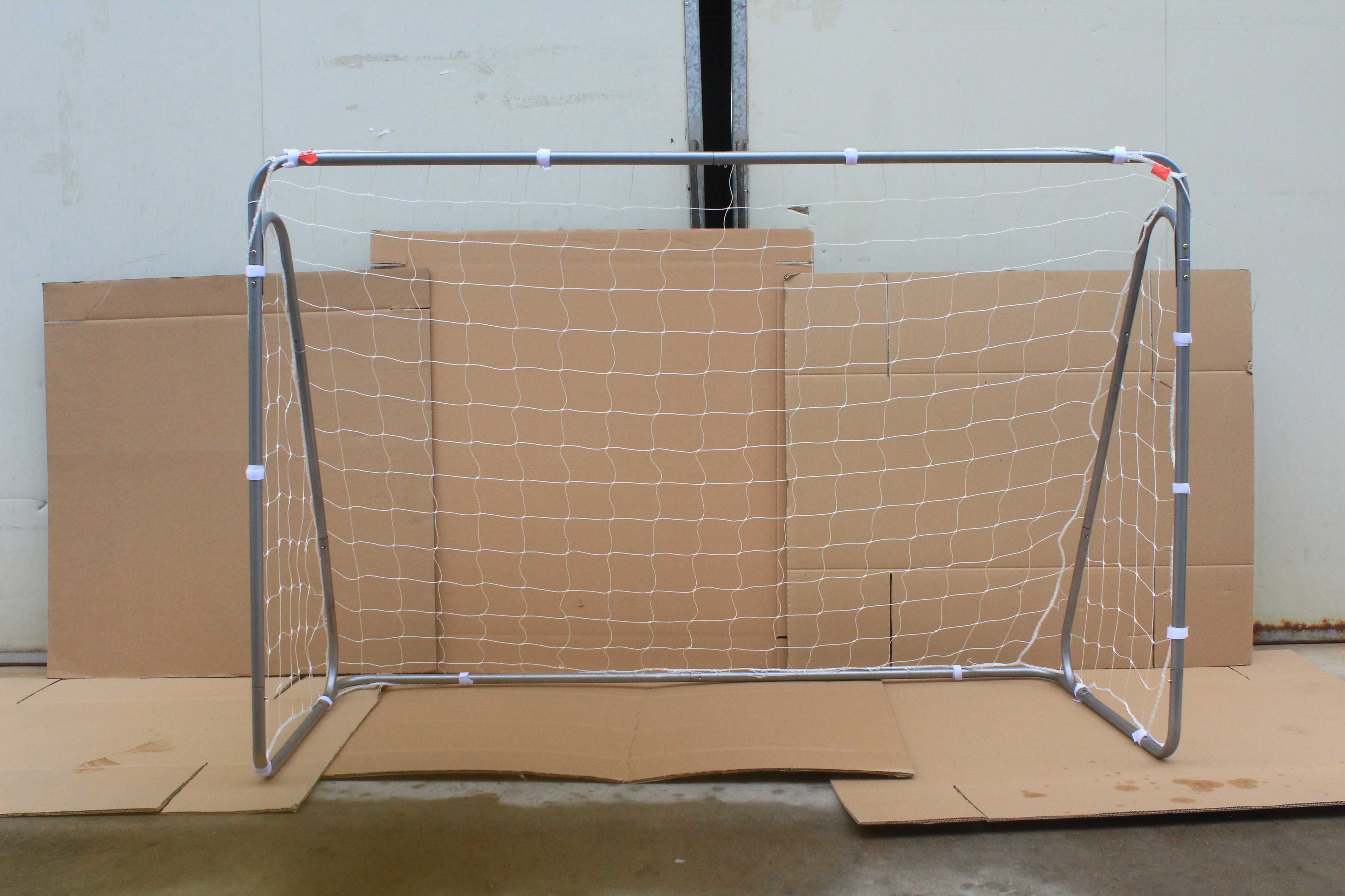 IUNNDS Soccer Goals for Backyard Foldable Portable Soccer Net for Goal Children Fiberglass Pole manufacture
