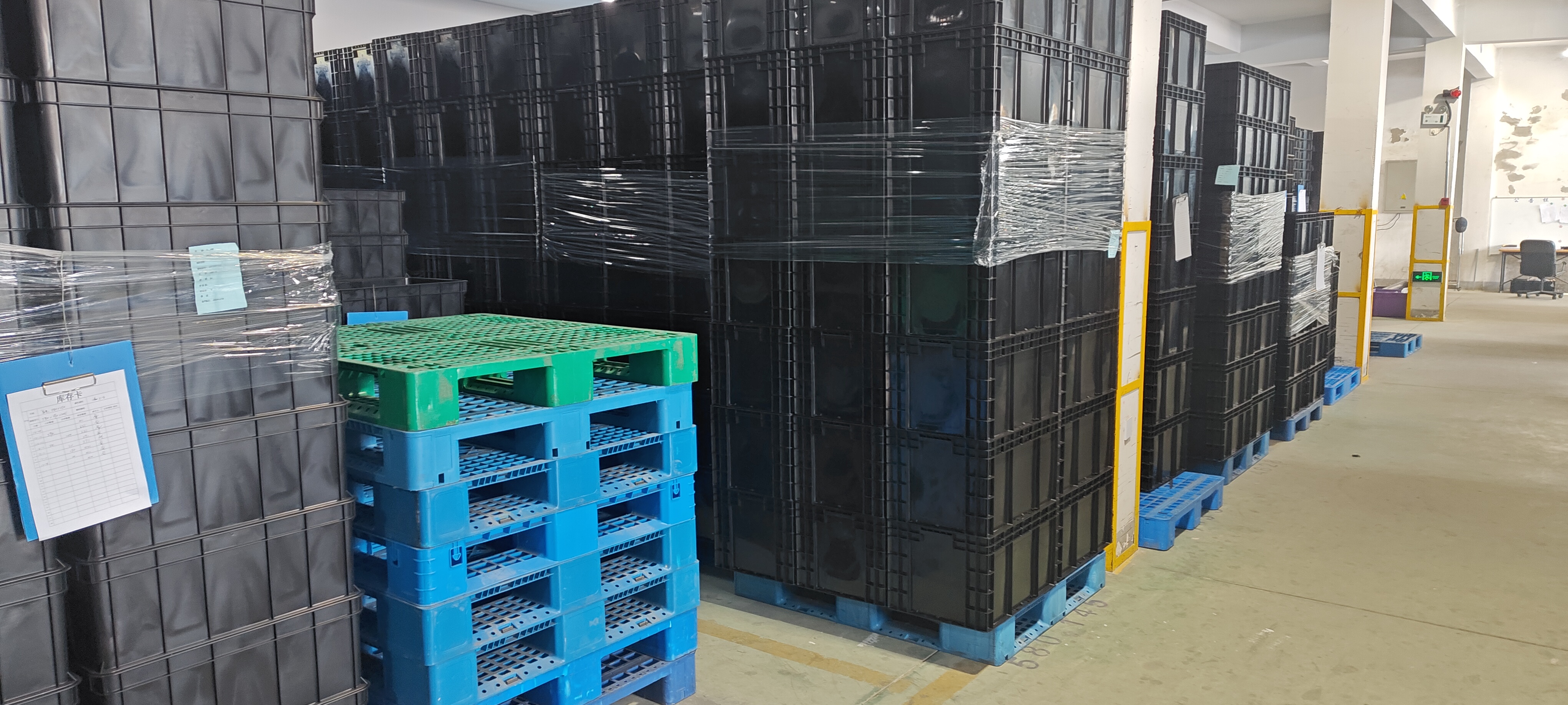 ESD Box Conductive Containers Storage Boxes Antistatic Bins Plastic Inject Totes supplier