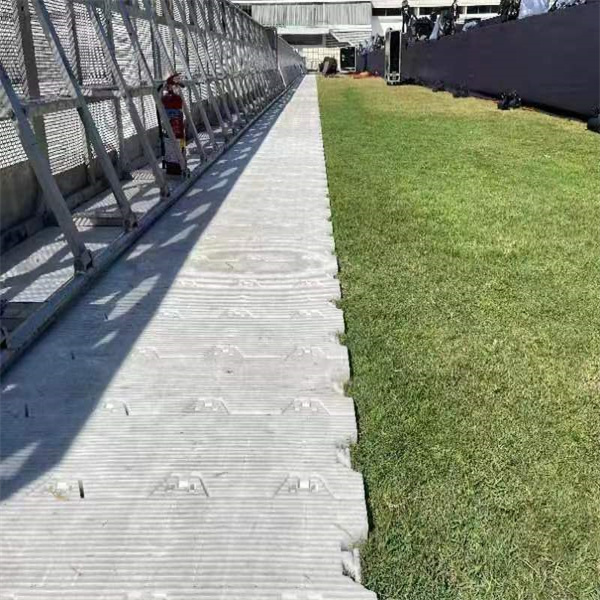How Temporary Flooring Can Enhance Your Outdoor Party Experience