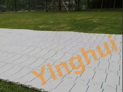 Restez vert et propre : pourquoi un revêtement de sol portable pour protéger l'herbe est parfait pour les événements au Chili
