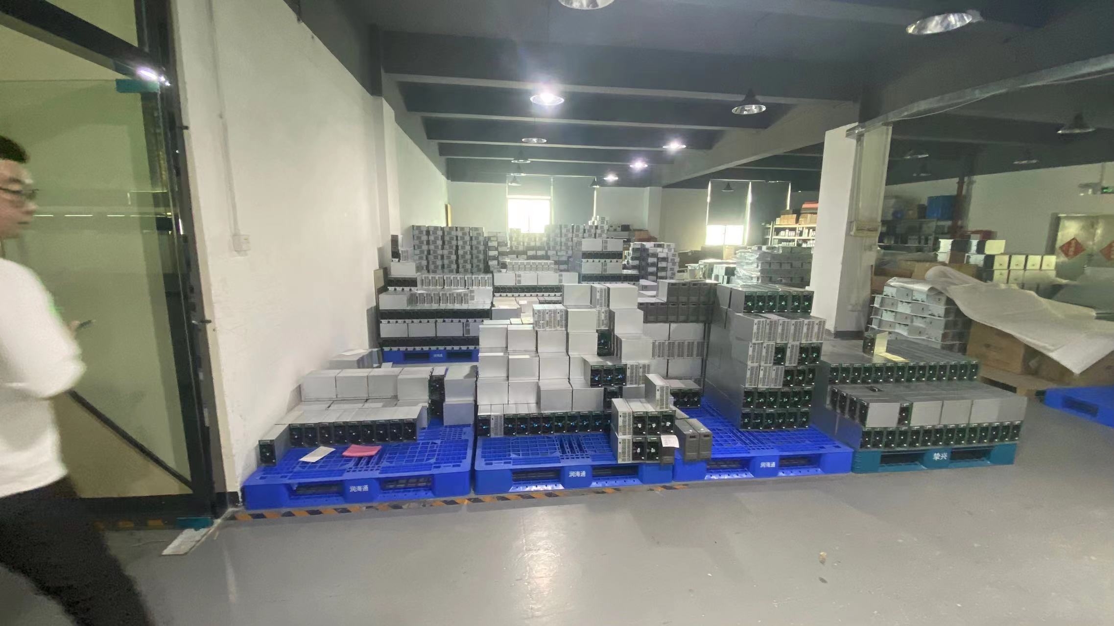 1500w 2400w Charge Backup Camping Outdoor Lifepo4 Battery Energy System Supply Portable Solar Power Station factory